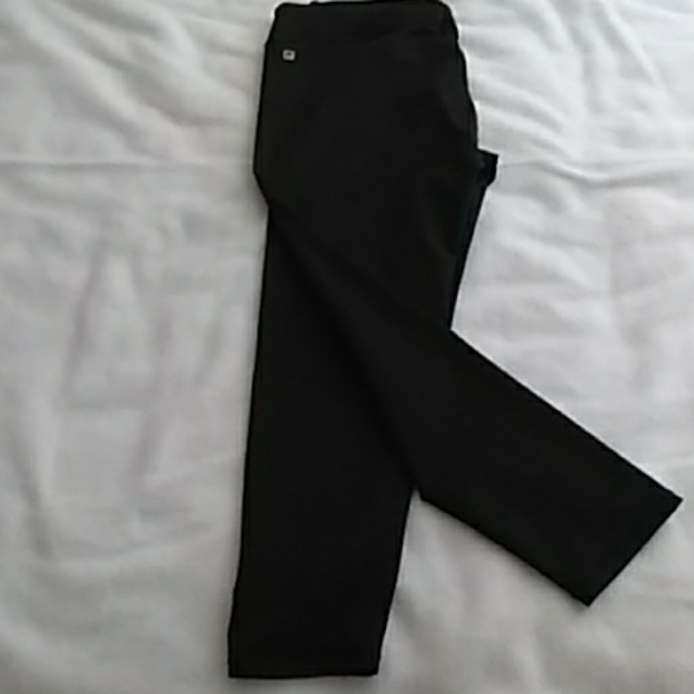 FABLETICS capri's